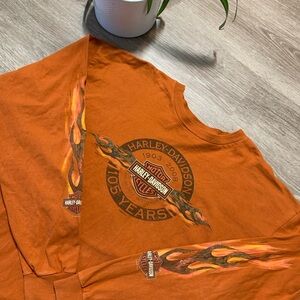 Y2K Harley Davidson long sleeve with flame sleeves